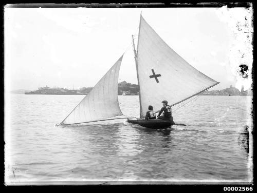 6-footer ST GEORGE sails along Balls Head, Sydney Harbour