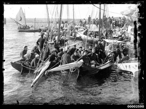 18-footers waiting for the race start at Clark Island, Sydney