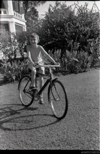 Photographs of the Athey family's voyage from Australia to Singapore