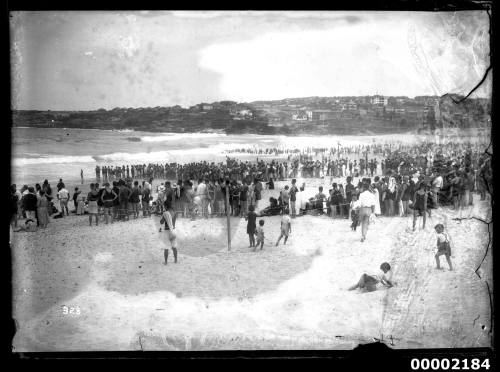 Spectators at Bondi Beach