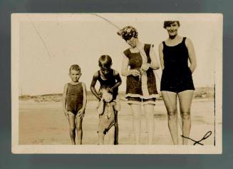 Photograph of Beatrice Kerr, her sister and three children