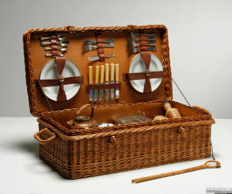Coracle wicker suitcase picnic set