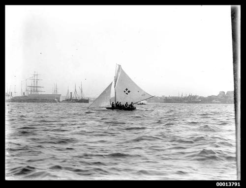 14-footer sailing on Sydney Harbour