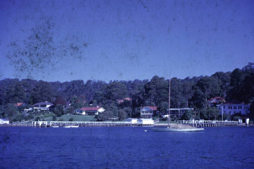 Image of houses and jetties in the distance