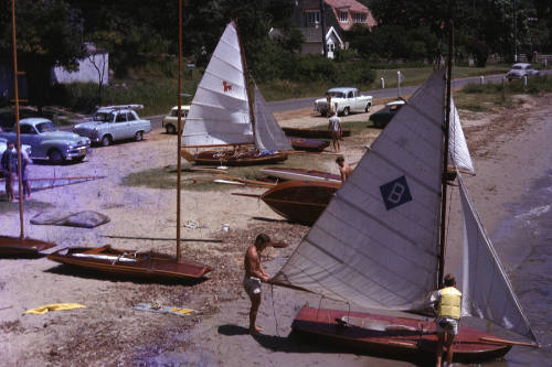 Boats at on the beach at Bayview Yacht Racing Association