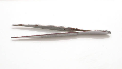 Tweezers