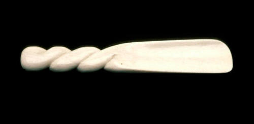 Scrimshaw shoehorn