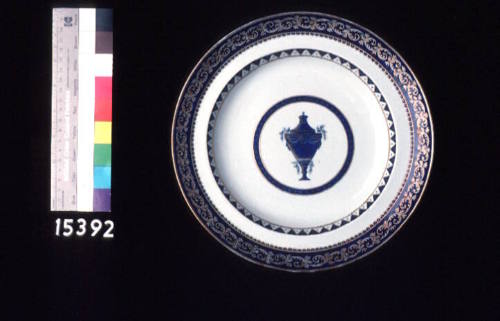 Soup bowl from Chinese export porcelain dinner service