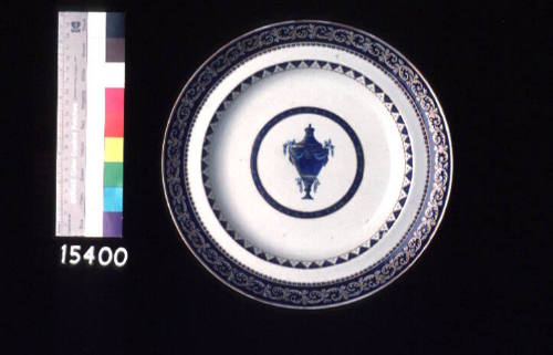 Soup bowl from Chinese export porcelain dinner service