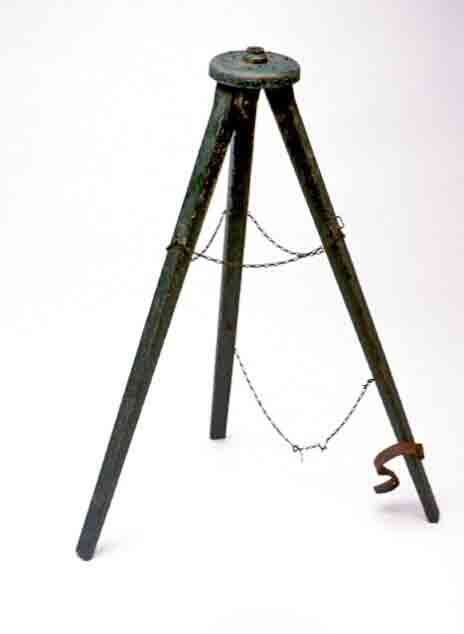 Tripod for Japanese naval binoculars