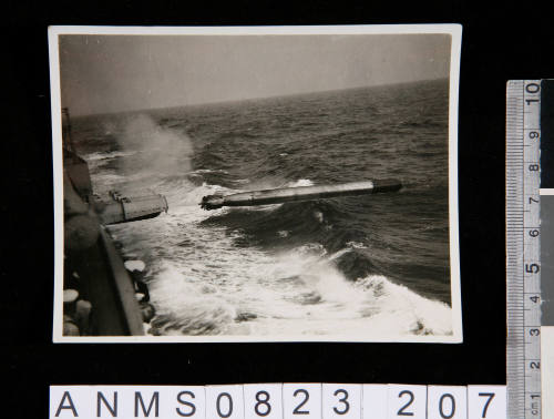 Torpedo fired from HMAS AUSTRALIA II