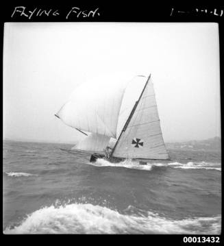 18-foot skiff FLYING FISH on Sydney Harbour