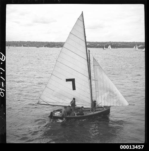 18-foot skiff JENNY IV on Sydney Harbour