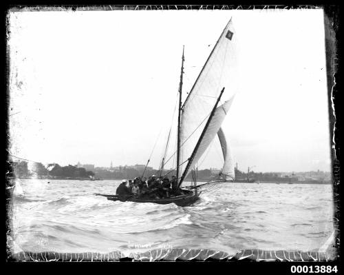 24-footer IDOTHEA on Sydney Harbour