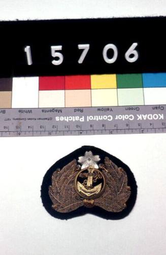 Imperial Japanese Navy officer's cap badge
