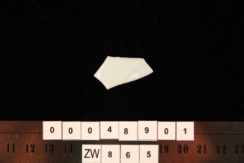 Ceramic fragment, excavated from the wreck site of ZEEWIJK