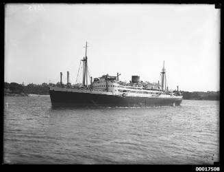 MV DUNTROON, Melbourne Steamship Company passenger liner