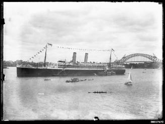 Passenger liner acting as a flagship for a regatta