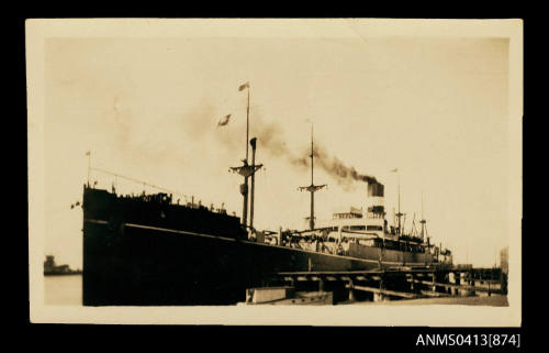 Cargo ship DEVON Newcastle New South Wales 1935