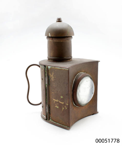 Binnacle lamp from HMAS AUSTRALIA I