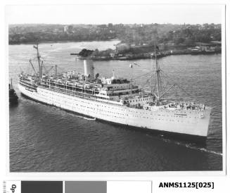 P&O liner STRATHMORE arriving in Sydney, and having just passed Bennelong Point with Fort Macquarie Tram Depot clearly shown.