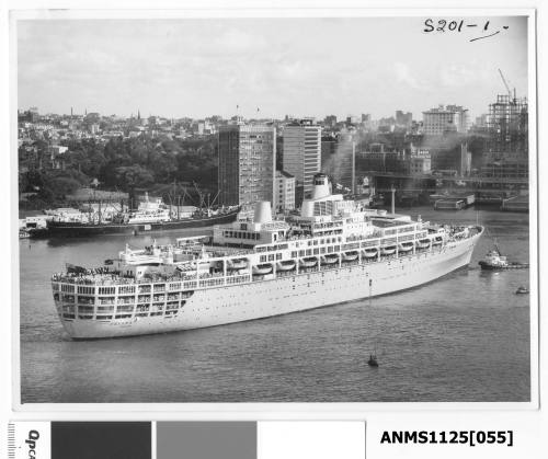 ORIANA, a twin funnel P&O passenger liner, departing the International Terminal, Circular Quay