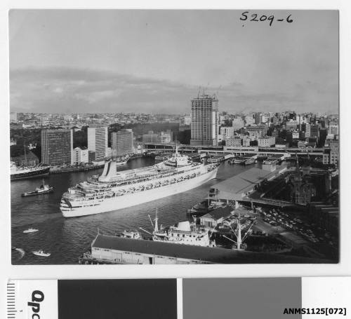 P&O liner CANBERRA preparing to be moored at Circular Quay