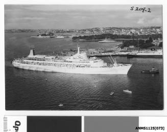 SS CANBERRA entering Sydney Harbour