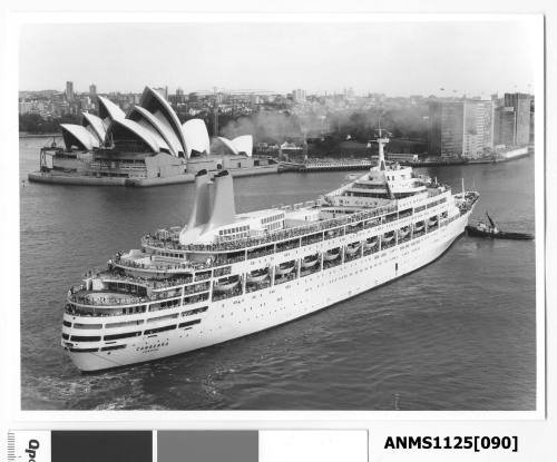 P&O passenger liner CANBERRA being turned with the assistance of tugboats to enter Circular Quay